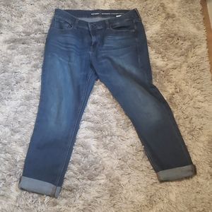 Old Navy boyfriend straight jeans